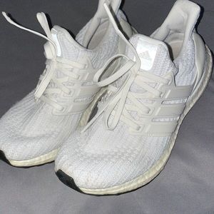 Ultra boosts adidas shoes